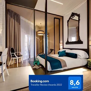 Dharma Luxury **** רומא