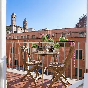 Appartement Townhouse By The Spanish Steps