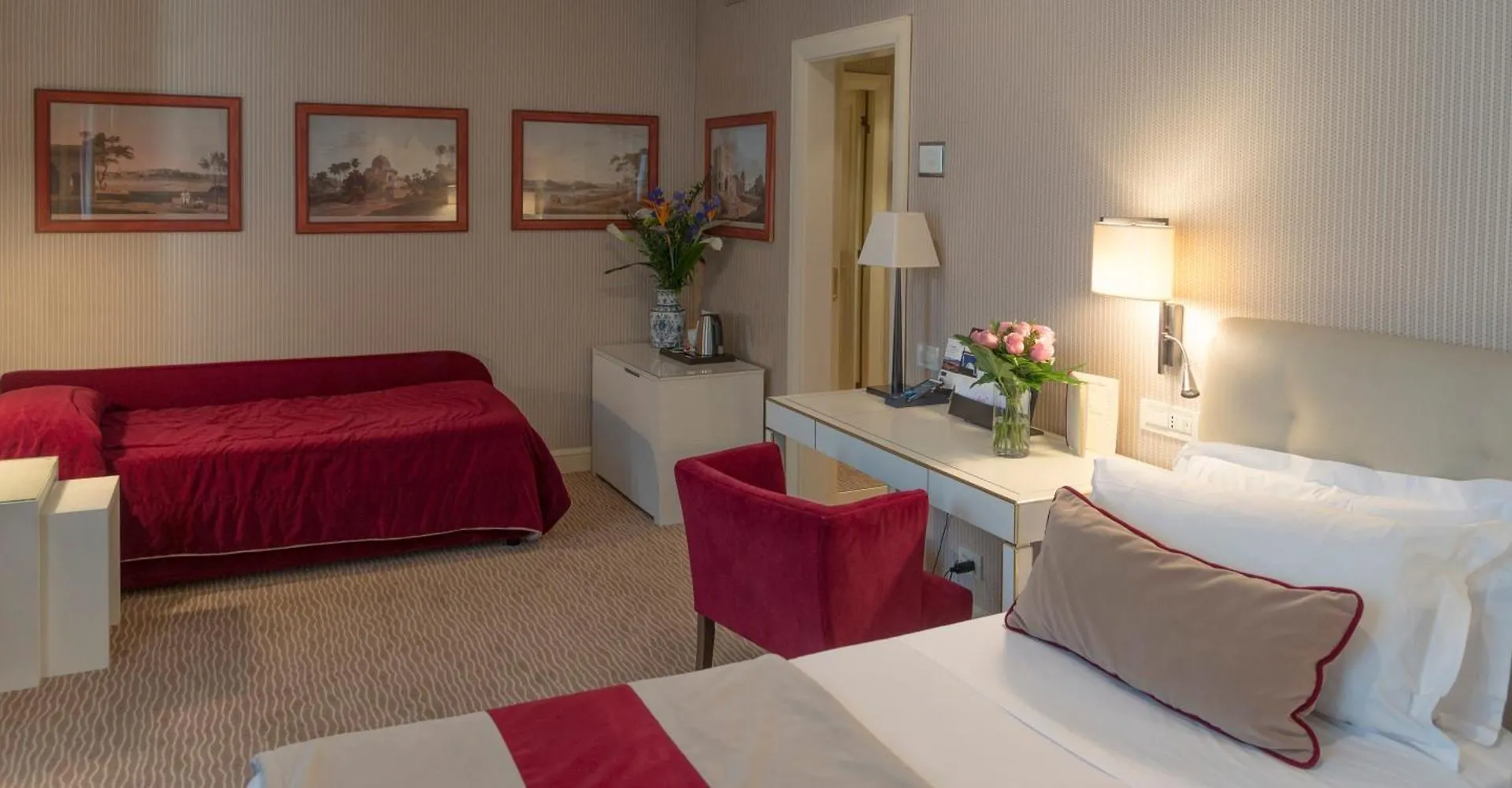Hotel Dei Borgognoni Rome