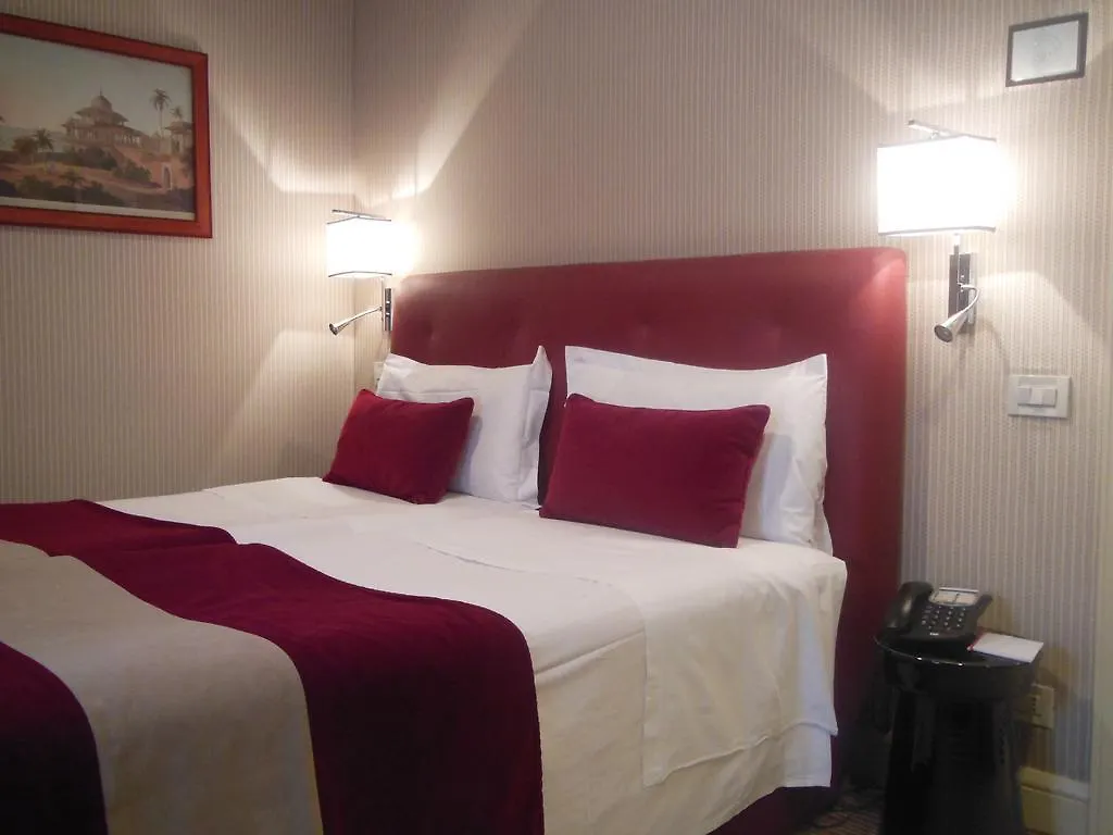 Hotel Dei Borgognoni Rome